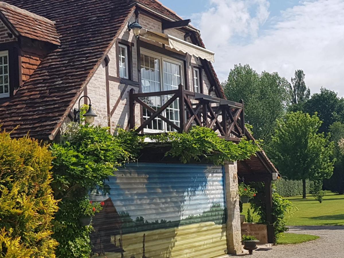 Moulin Du Soustre Bed & Breakfast Cavagnac Dış mekan fotoğraf