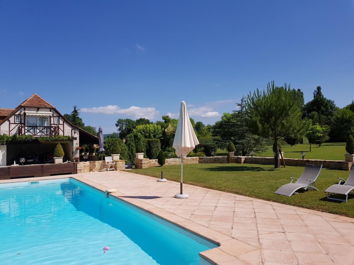Moulin Du Soustre Bed & Breakfast Cavagnac Dış mekan fotoğraf