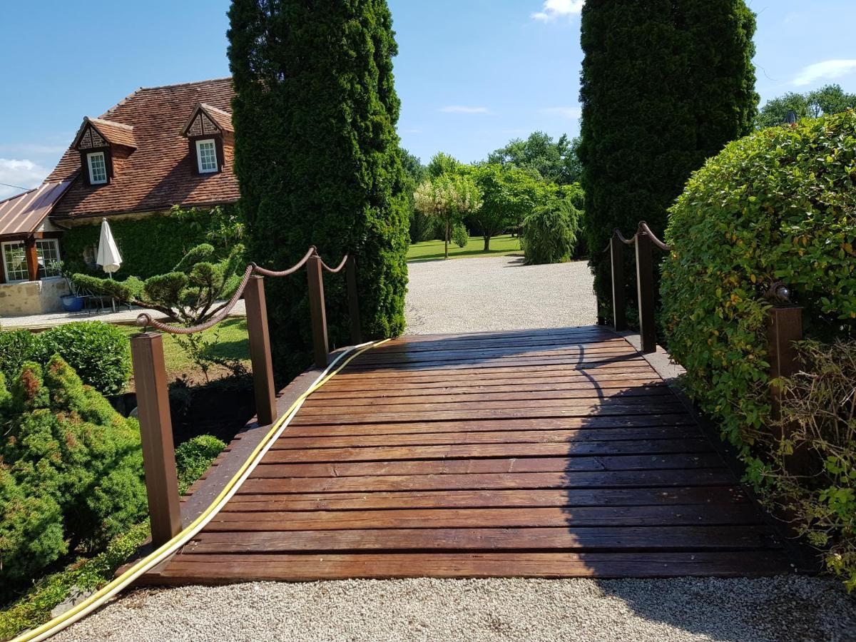 Moulin Du Soustre Bed & Breakfast Cavagnac Dış mekan fotoğraf