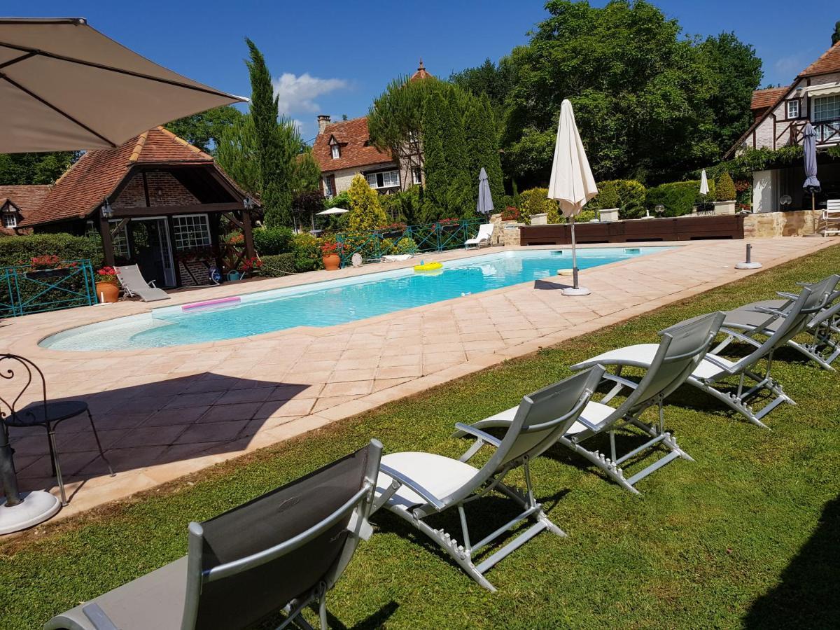 Moulin Du Soustre Bed & Breakfast Cavagnac Dış mekan fotoğraf