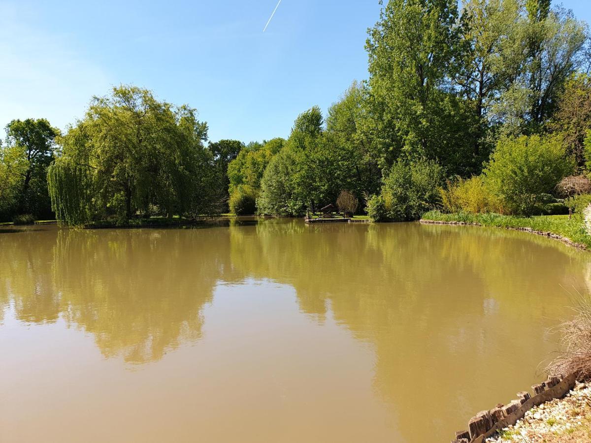 Moulin Du Soustre Bed & Breakfast Cavagnac Dış mekan fotoğraf