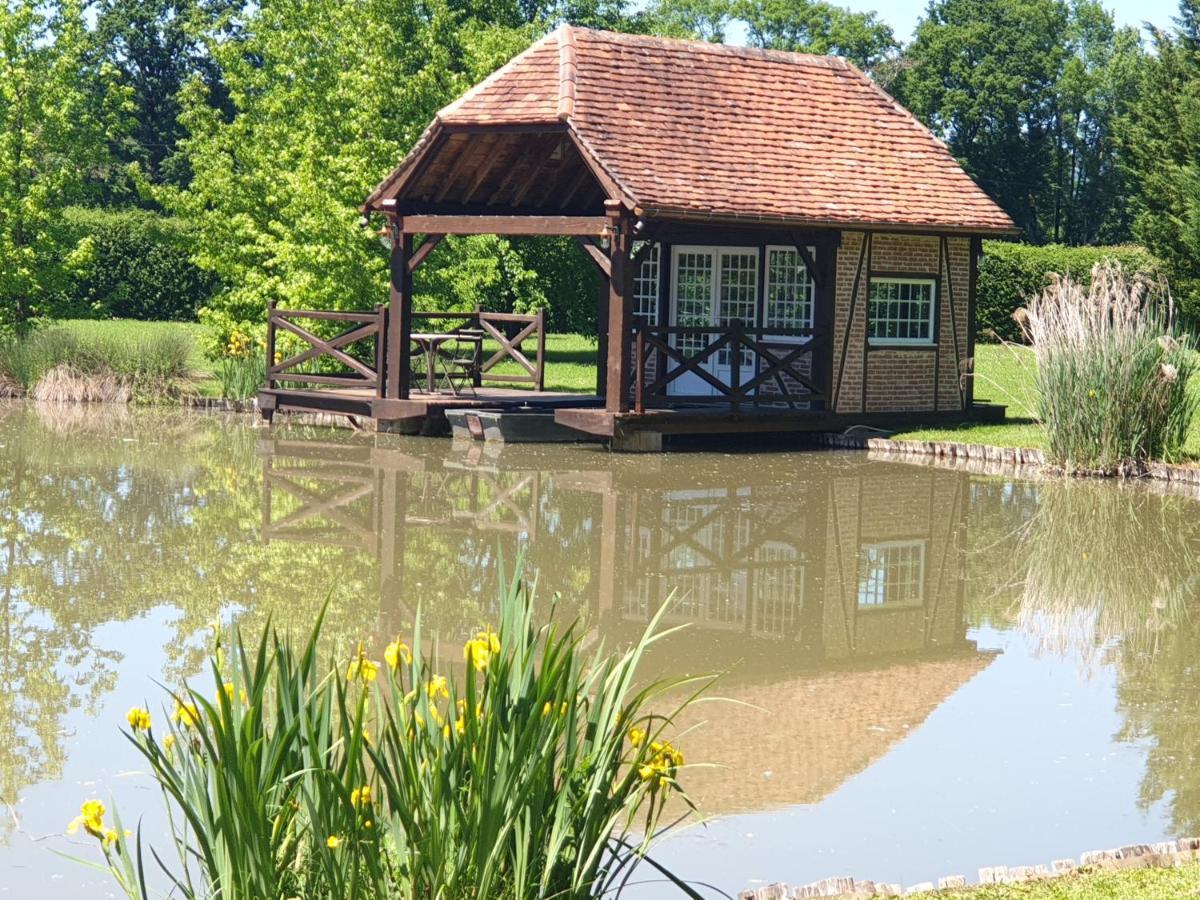 Moulin Du Soustre Bed & Breakfast Cavagnac Dış mekan fotoğraf